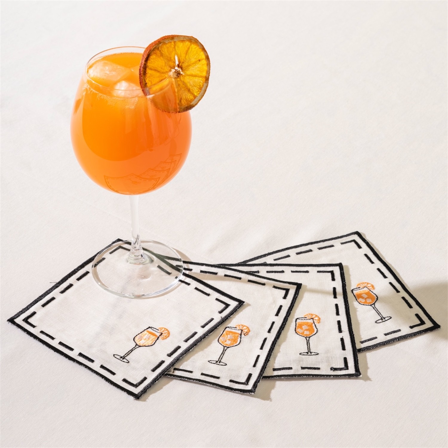 The Cocktail Club Aperol Spiritz 4’Lü Kokteyl Peçete Takımı